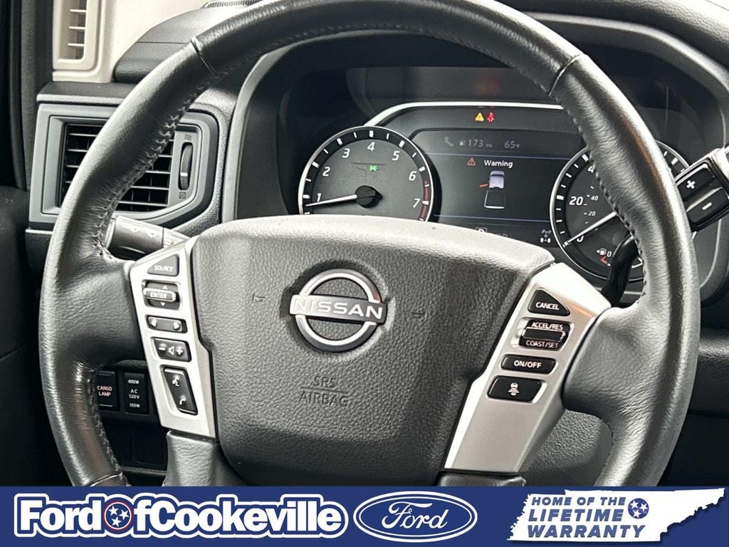 2024 Nissan Titan SV