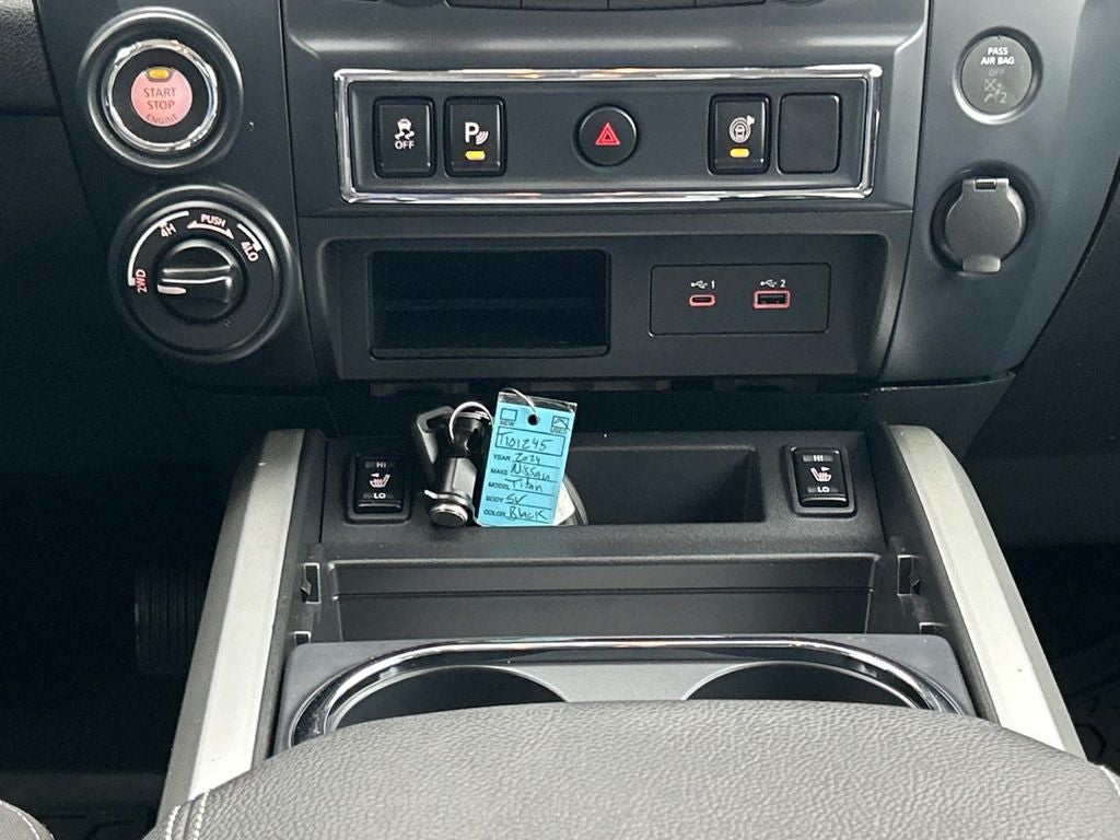 2024 Nissan Titan SV