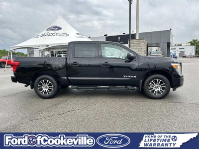 2024 Nissan Titan SV