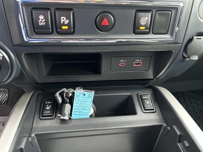 2024 Nissan Titan SV