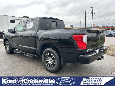 2024 Nissan Titan SV
