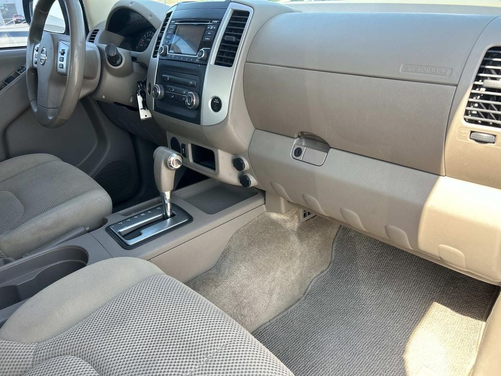 2016 Nissan Frontier SV