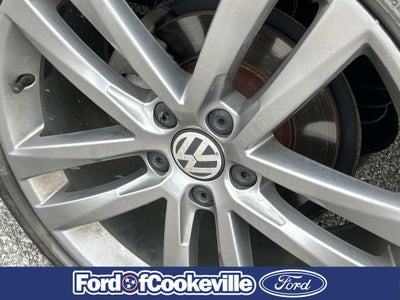 2017 Volkswagen Passat 1.8T R-Line