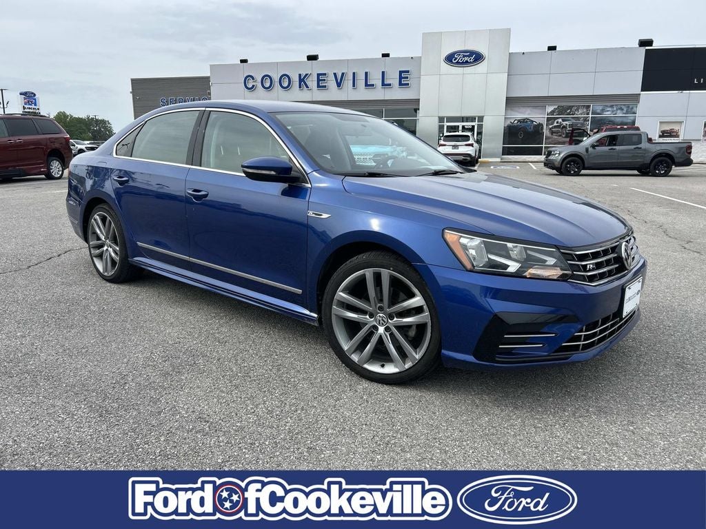 2017 Volkswagen Passat 1.8T R-Line