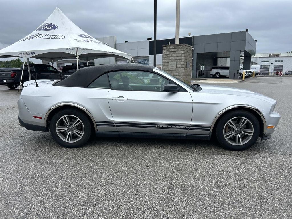 2011 Ford Mustang V6 Premium