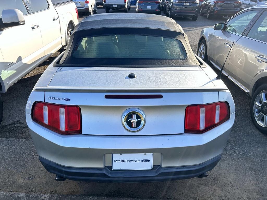 2011 Ford Mustang V6 Premium