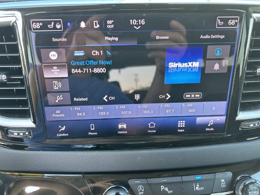 2023 Chrysler Pacifica Touring L