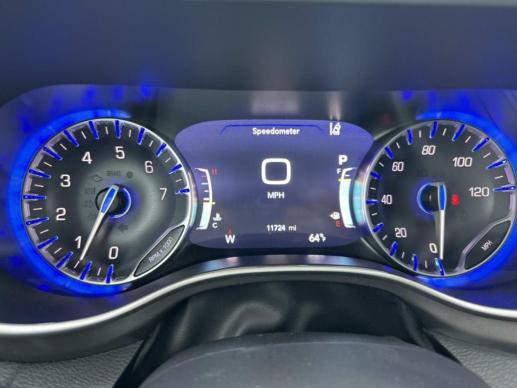 2025 Chrysler Pacifica Select