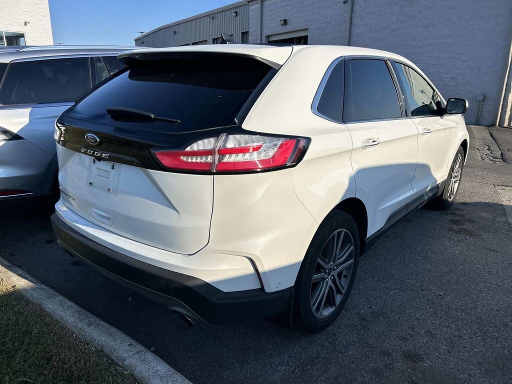2021 Ford Edge Titanium