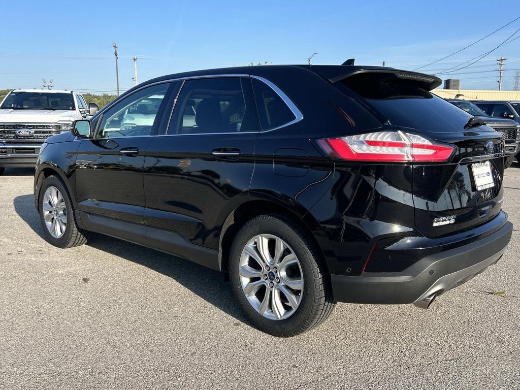 2020 Ford Edge Titanium