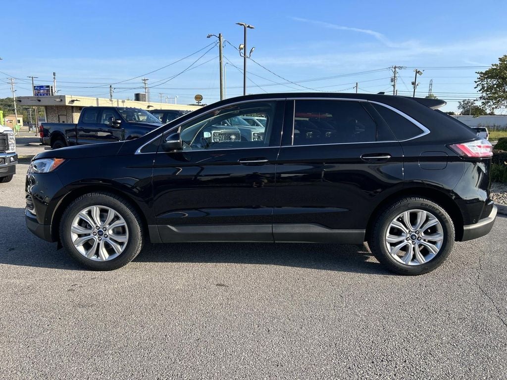 2020 Ford Edge Titanium