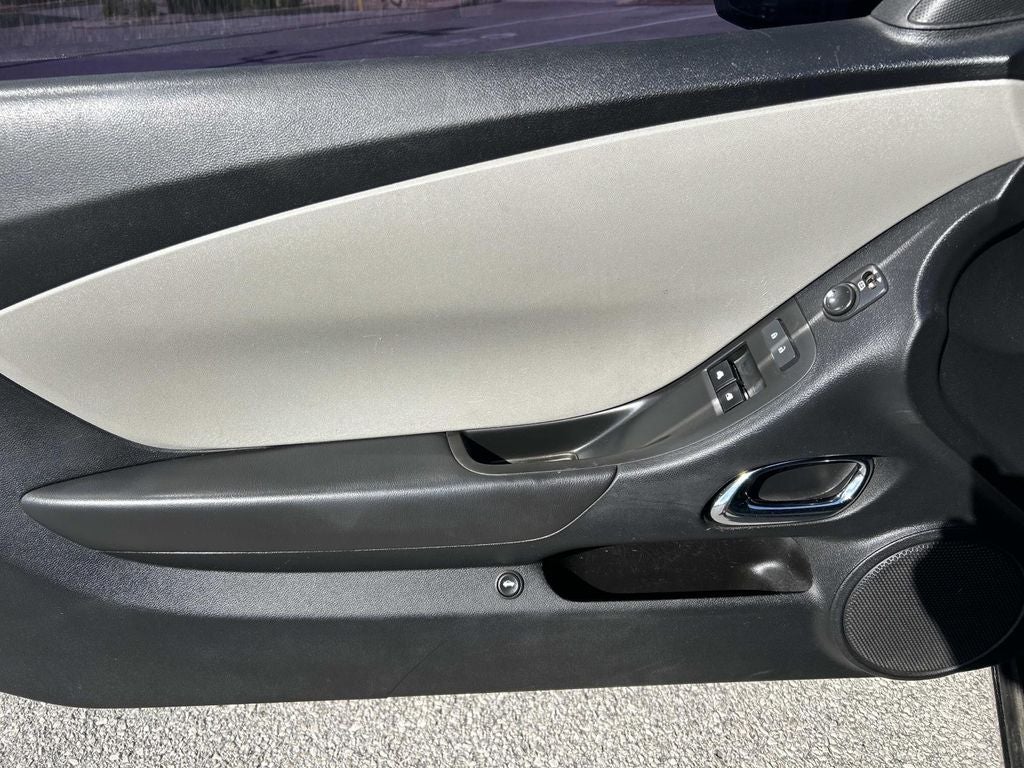 2015 Chevrolet Camaro 2LS