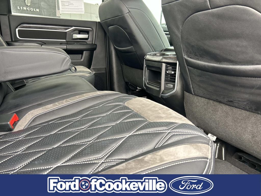 2024 RAM 2500 Big Horn BLACK WIDOW