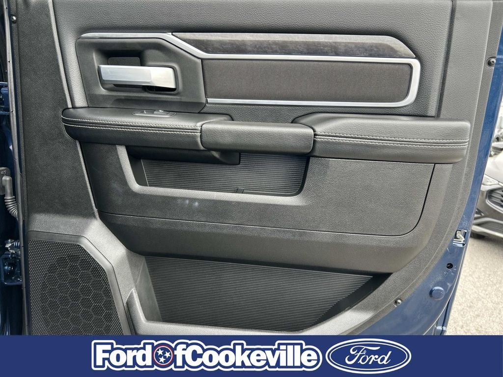 2024 RAM 2500 Big Horn BLACK WIDOW