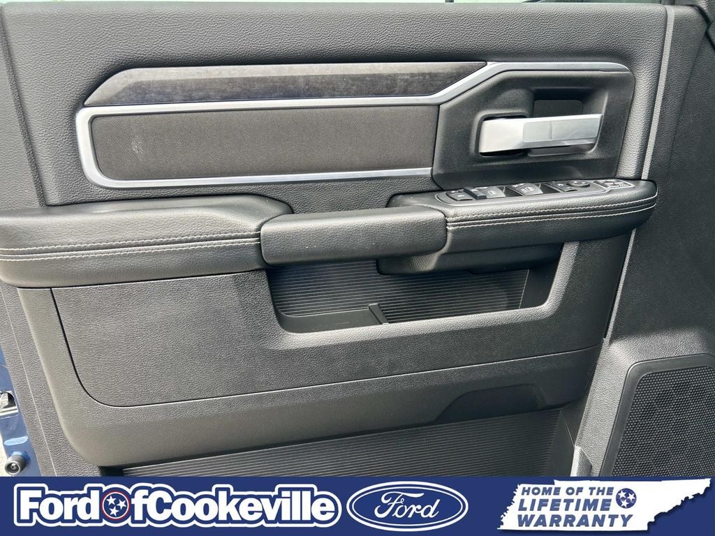 2024 RAM 2500 Big Horn BLACK WIDOW