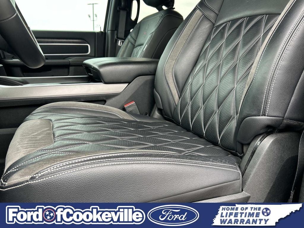 2024 RAM 2500 Big Horn BLACK WIDOW