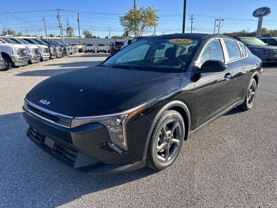 2025 Kia K4 LXS