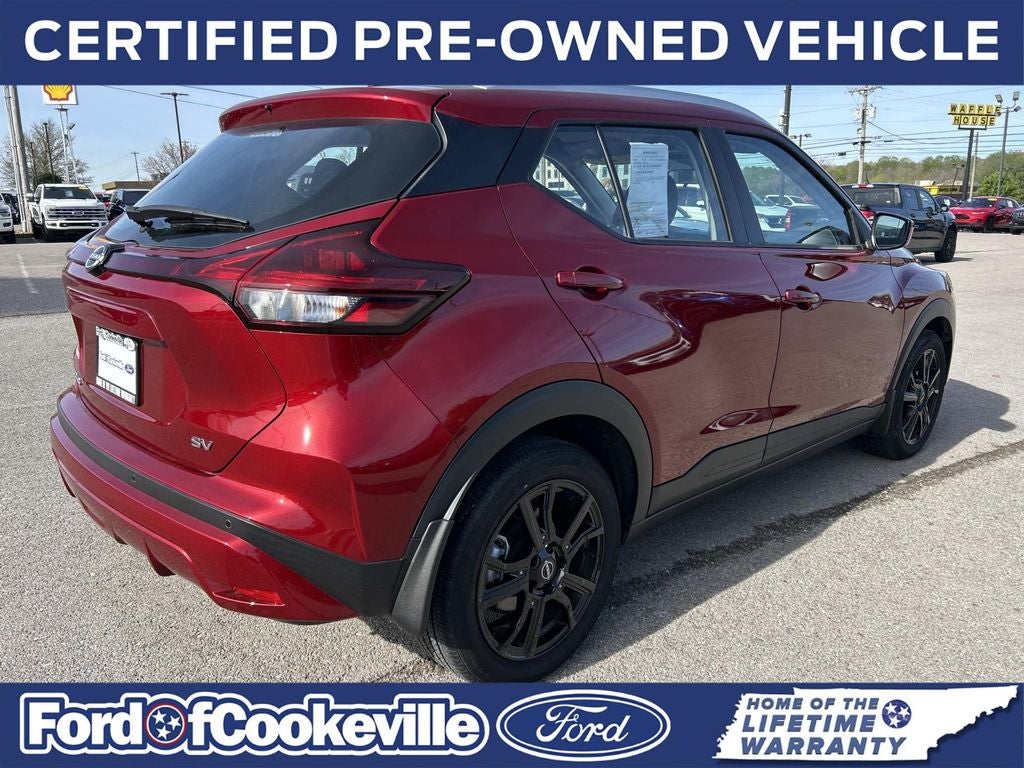 2023 Nissan Kicks SV