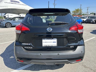 2020 Nissan Kicks SR