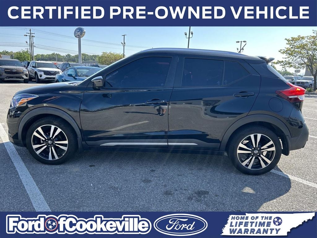 2020 Nissan Kicks SR