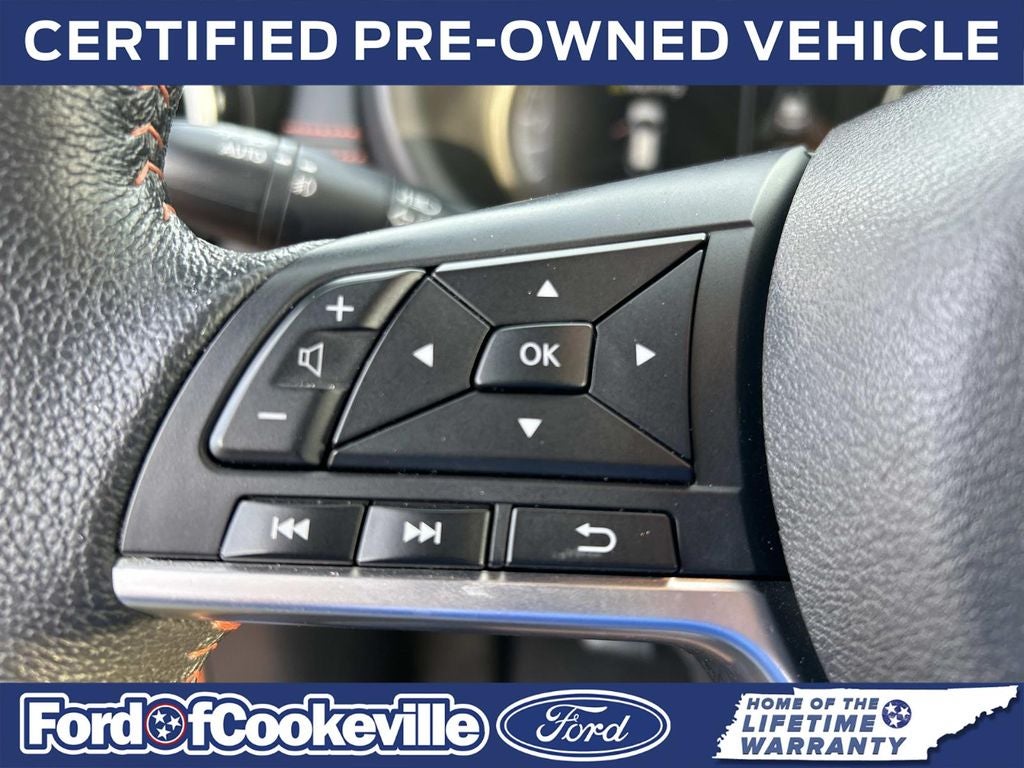 2023 Nissan Kicks SR