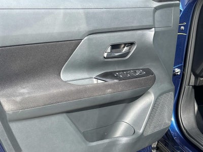 2025 Nissan Kicks S