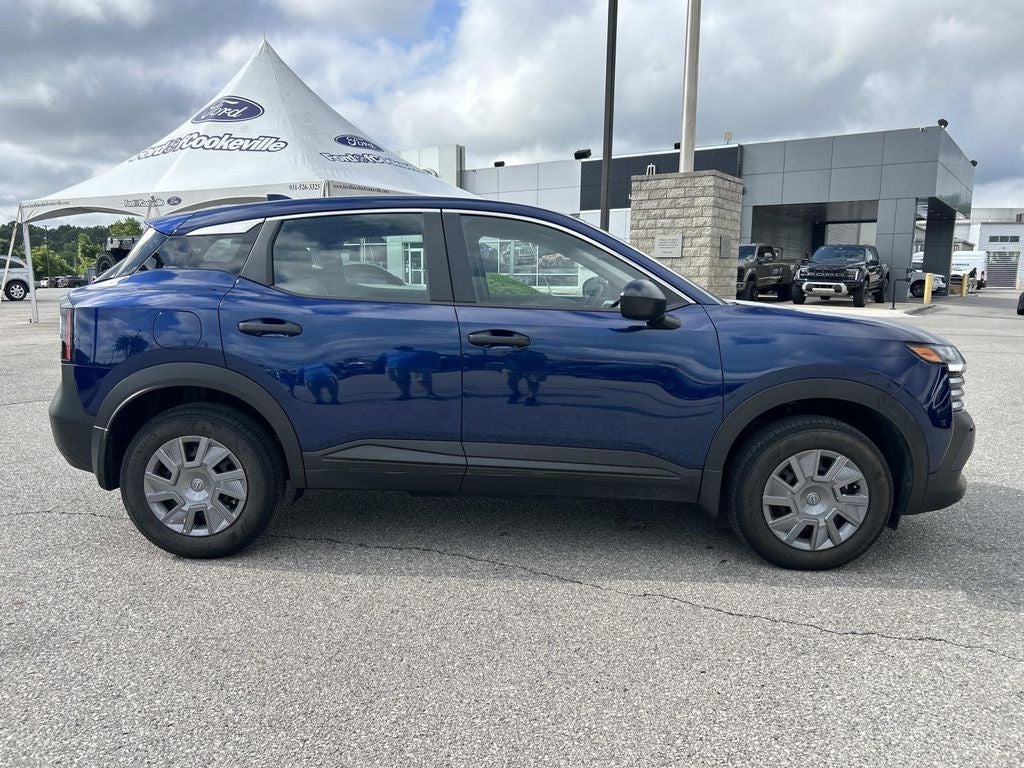 2025 Nissan Kicks S