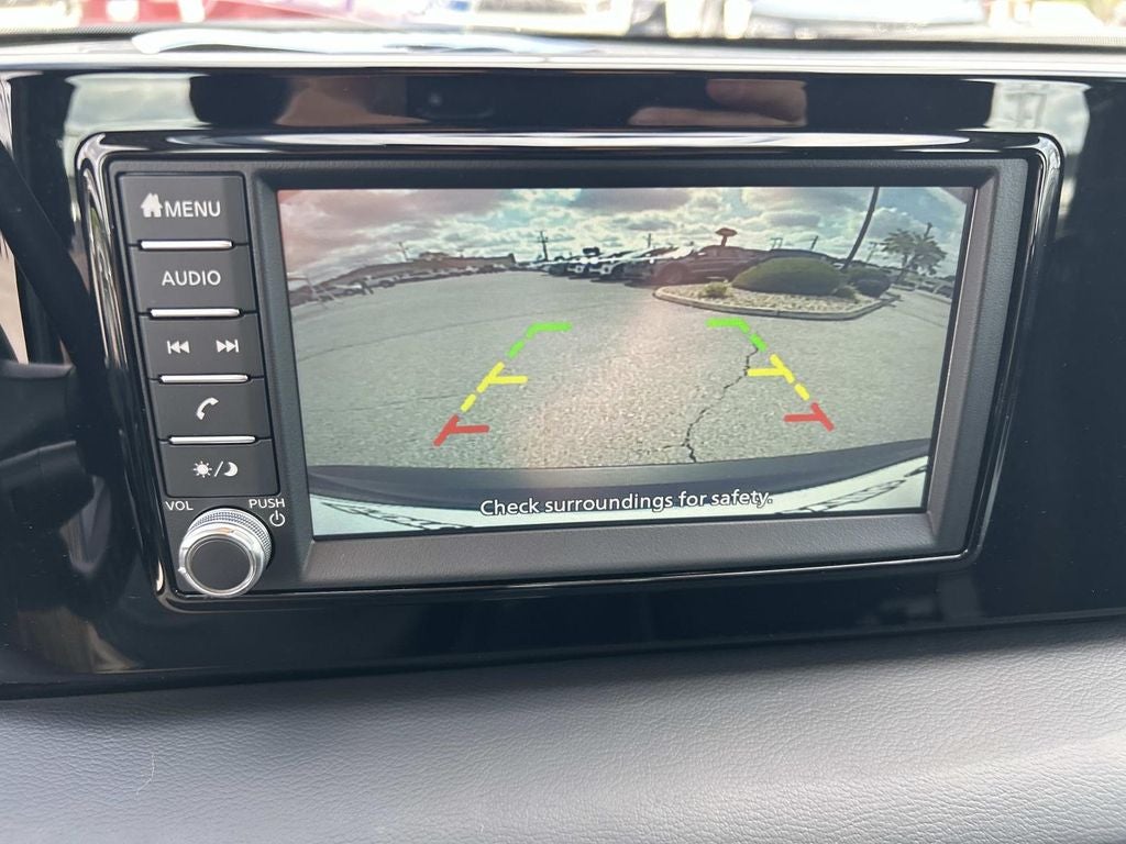 2025 Nissan Kicks S