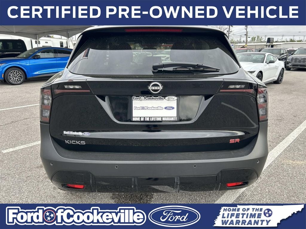 2025 Nissan Kicks SR