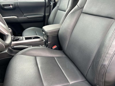 2023 Toyota Tacoma Limited V6