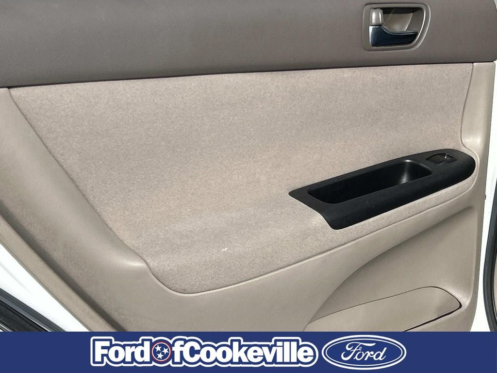 2006 Toyota Camry LE