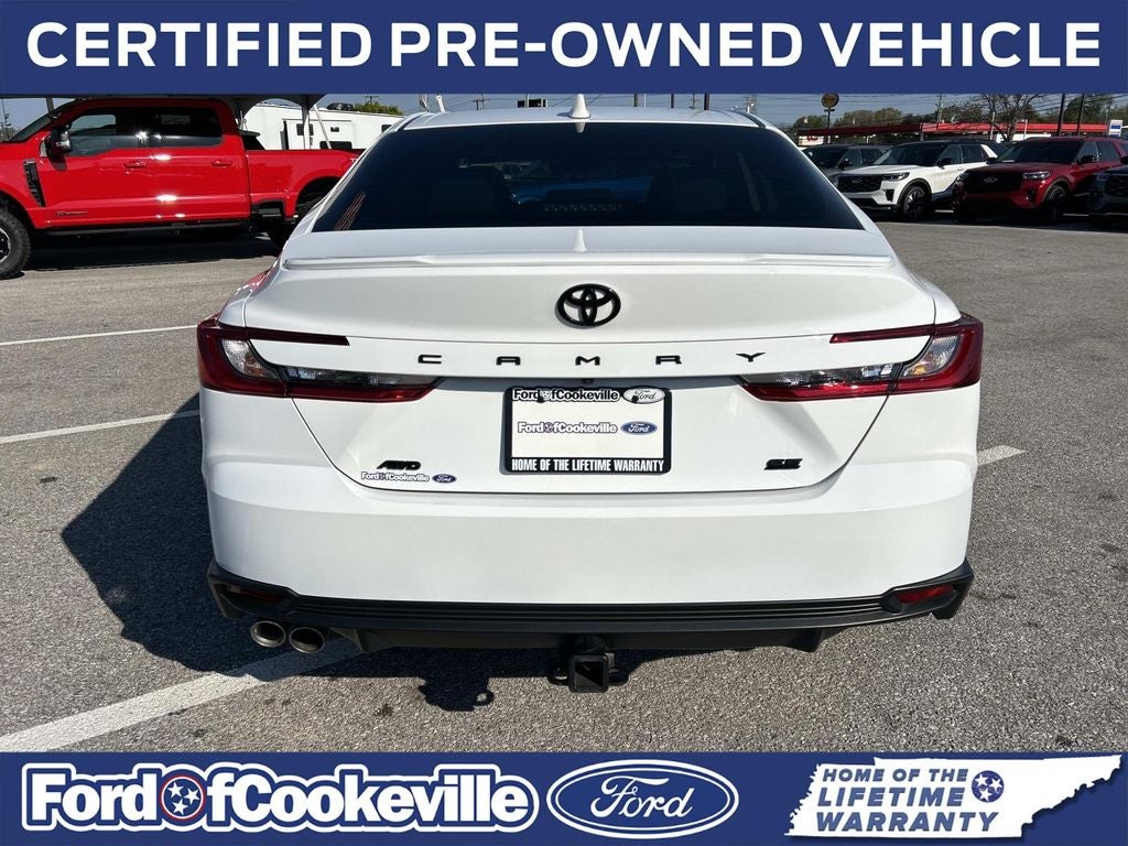 2025 Toyota Camry SE