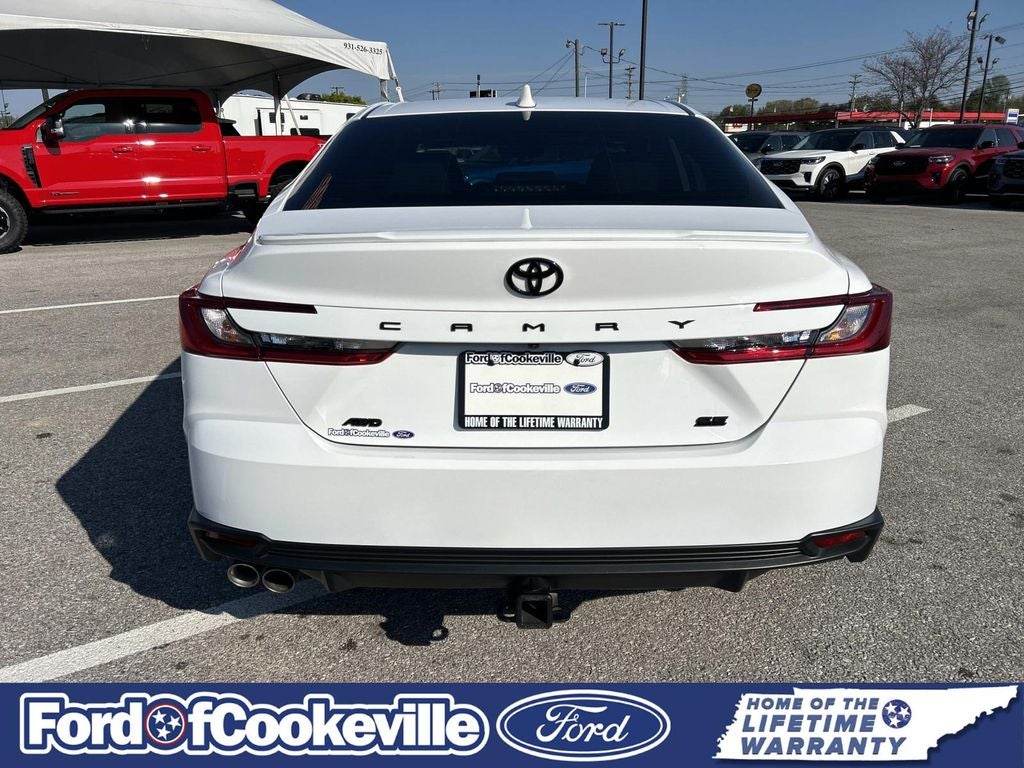 2025 Toyota Camry SE