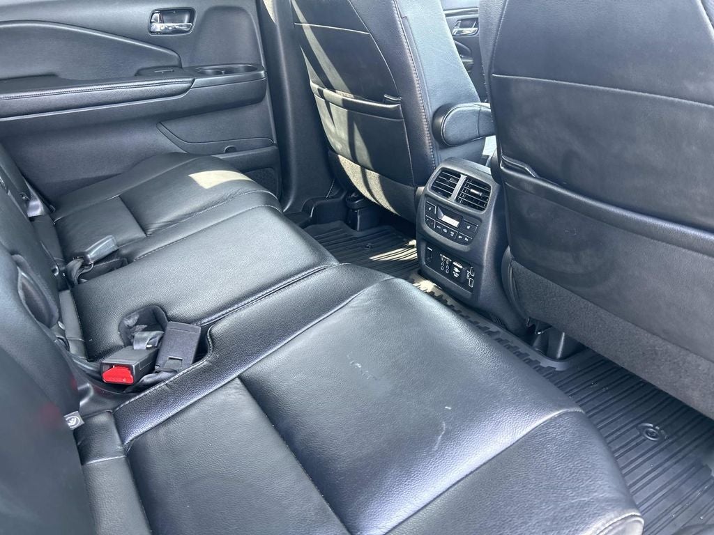 2020 Honda Pilot Touring 8 Passenger