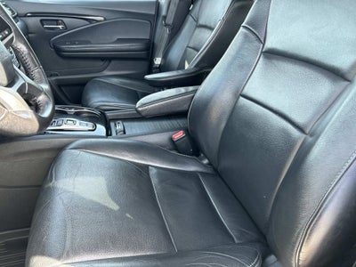 2020 Honda Pilot Touring 8 Passenger