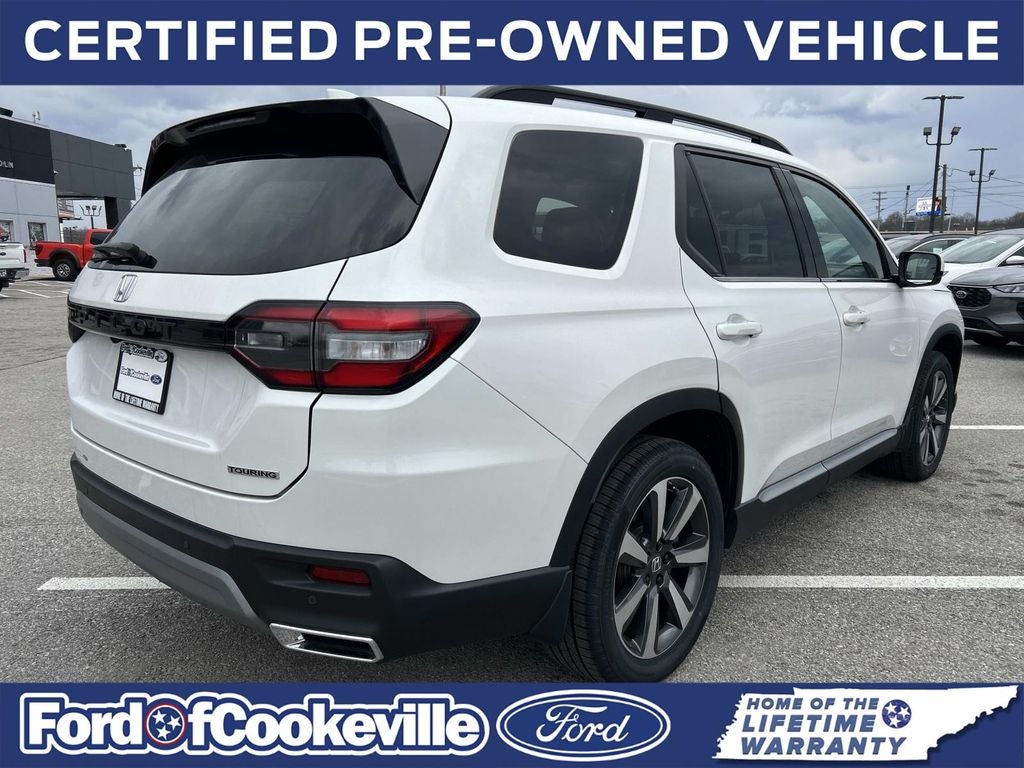 2025 Honda Pilot Touring