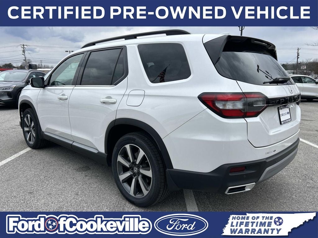 2025 Honda Pilot Touring