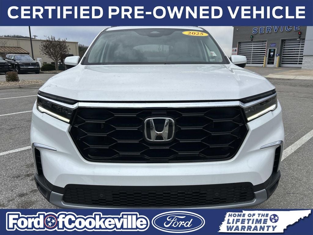 2025 Honda Pilot Touring