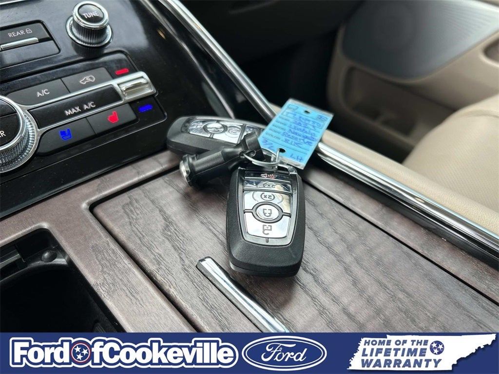 2023 Lincoln Navigator Reserve