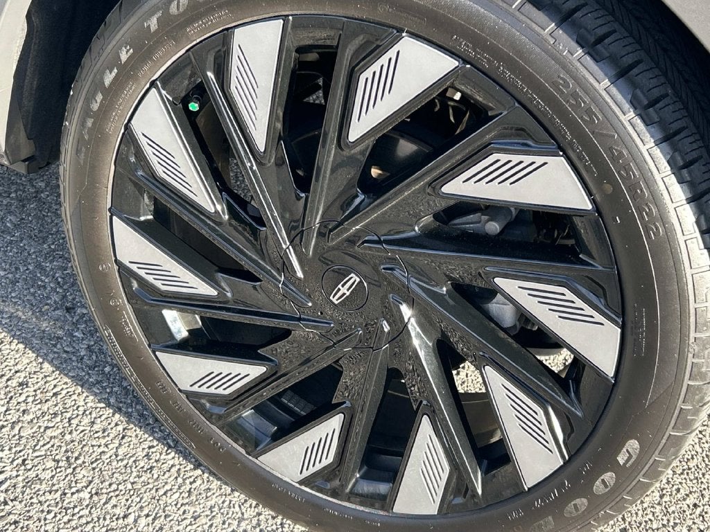 2024 Lincoln Nautilus Black Label