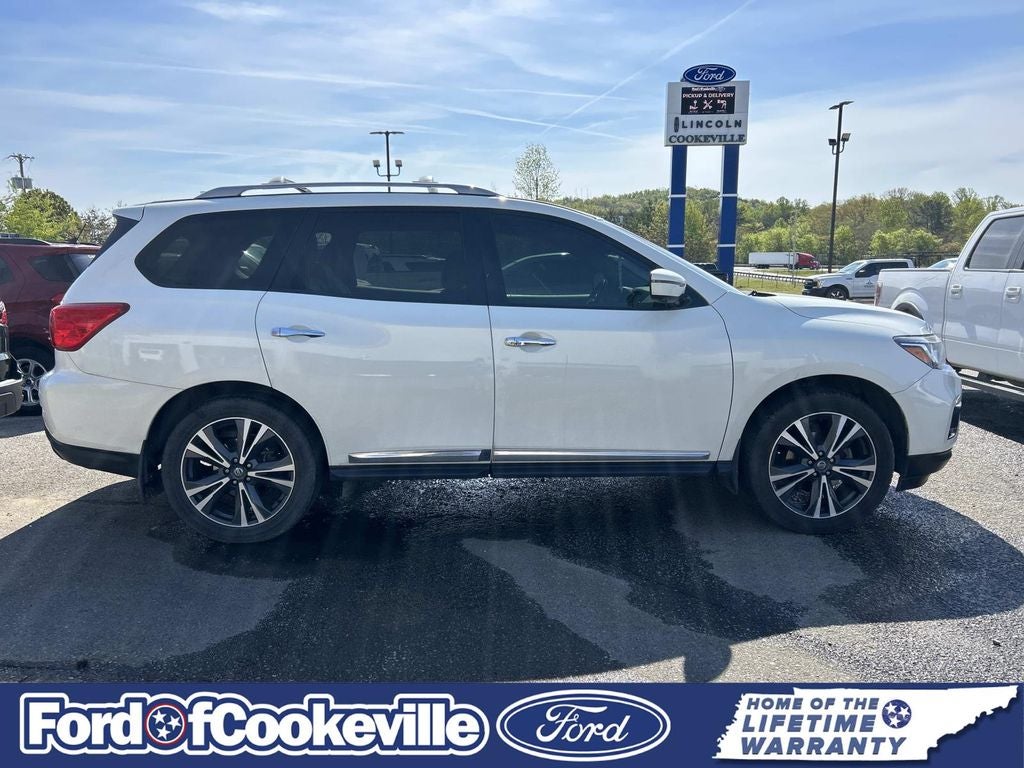 2020 Nissan Pathfinder Platinum
