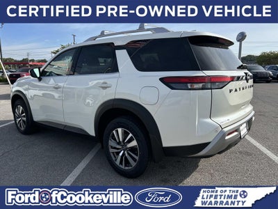 2024 Nissan Pathfinder SL