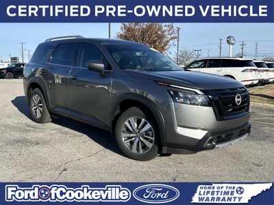 2025 Nissan Pathfinder SL