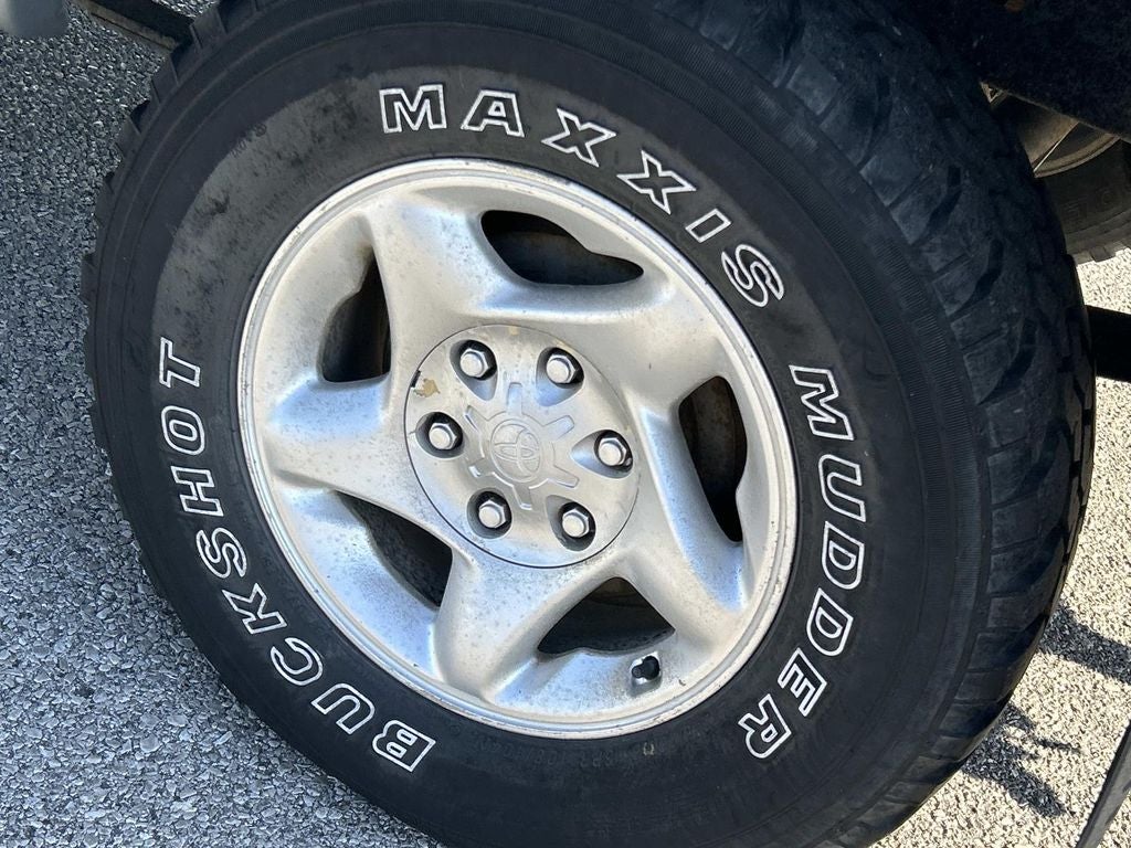 2000 Toyota Tundra SR5
