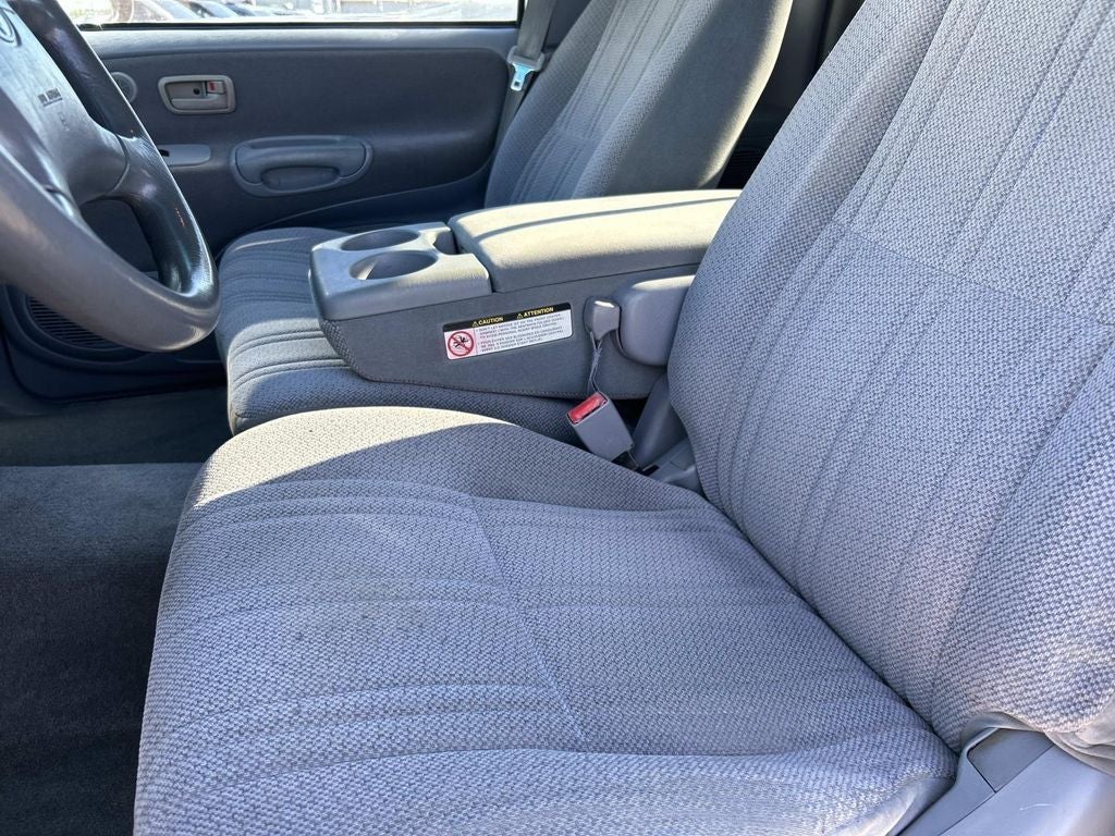 2000 Toyota Tundra SR5