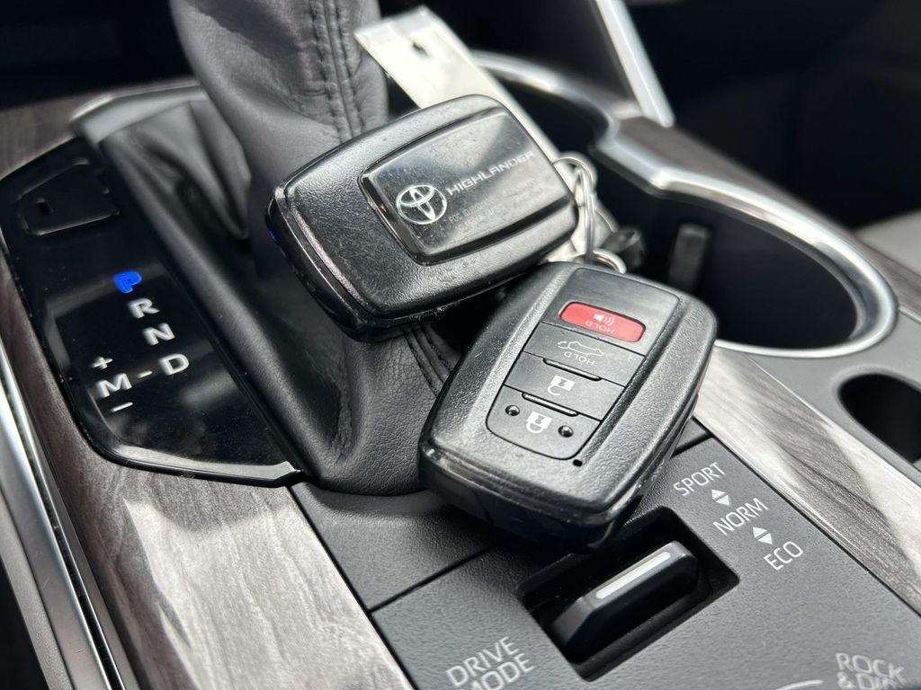 2020 Toyota Highlander Limited