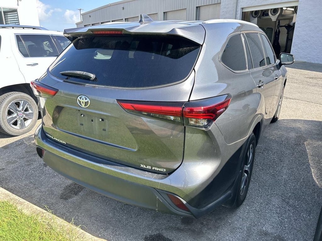 2022 Toyota Highlander XLE