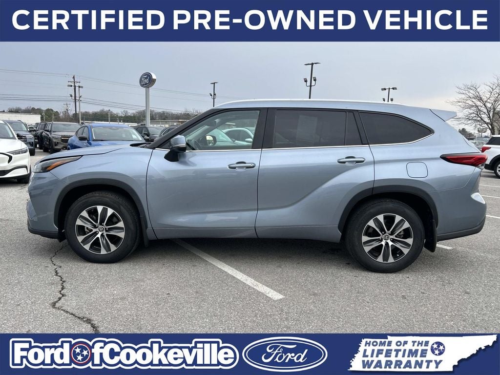 2022 Toyota Highlander XLE