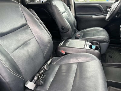 2016 Toyota Sienna SE 8 Passenger