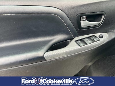 2016 Toyota Sienna SE 8 Passenger